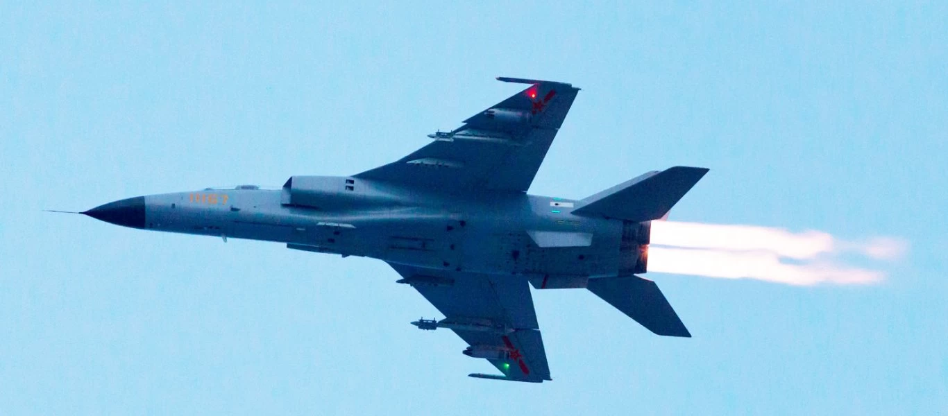 Κινεζικός πύραυλος κατά AWACS με εμβέλεια 400 χλμ.